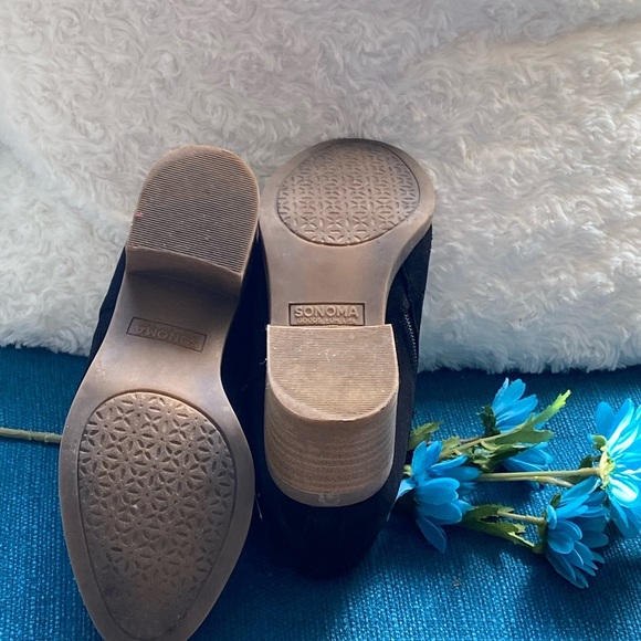 Sonoma Black Suede Ankle Booties with Chunky Heel/size 6 - Picture 5 of 12